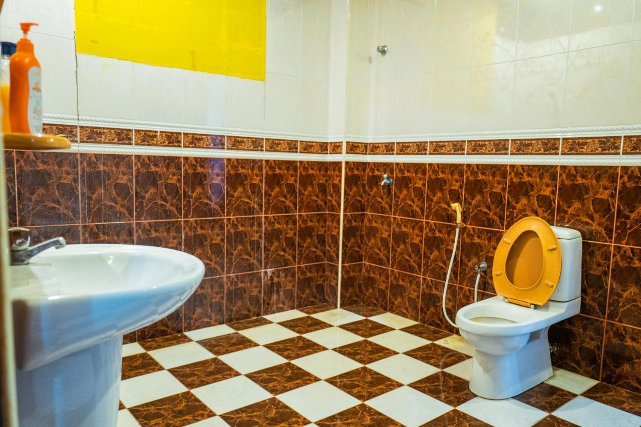 Mk Homestay Wakaf Che Yeh With Bathtub - Max 14 Pax Kota Bharu Buitenkant foto