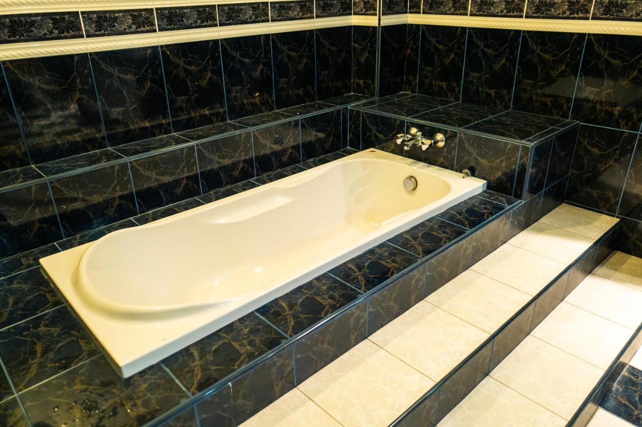 Mk Homestay Wakaf Che Yeh With Bathtub - Max 14 Pax Kota Bharu Buitenkant foto