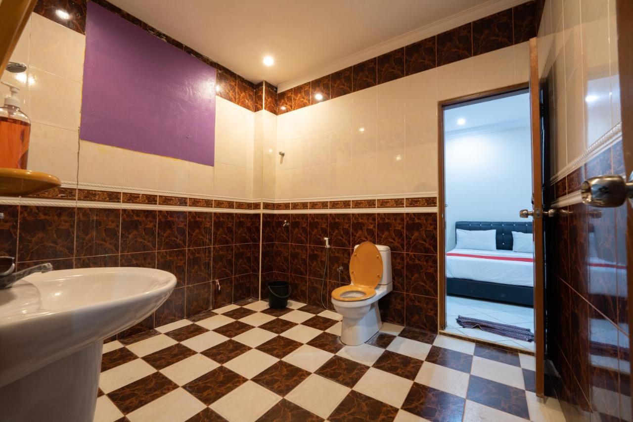 Mk Homestay Wakaf Che Yeh With Bathtub - Max 14 Pax Kota Bharu Buitenkant foto